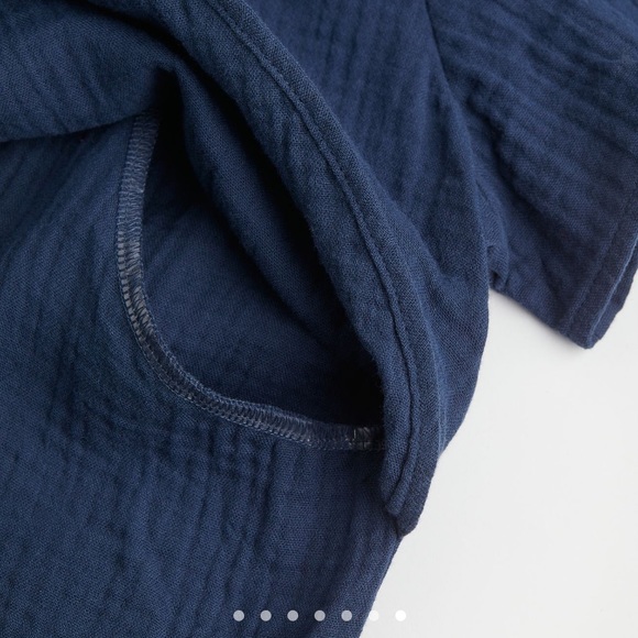 H&M maternity/nursing top NWT size small - Picture 5 of 5